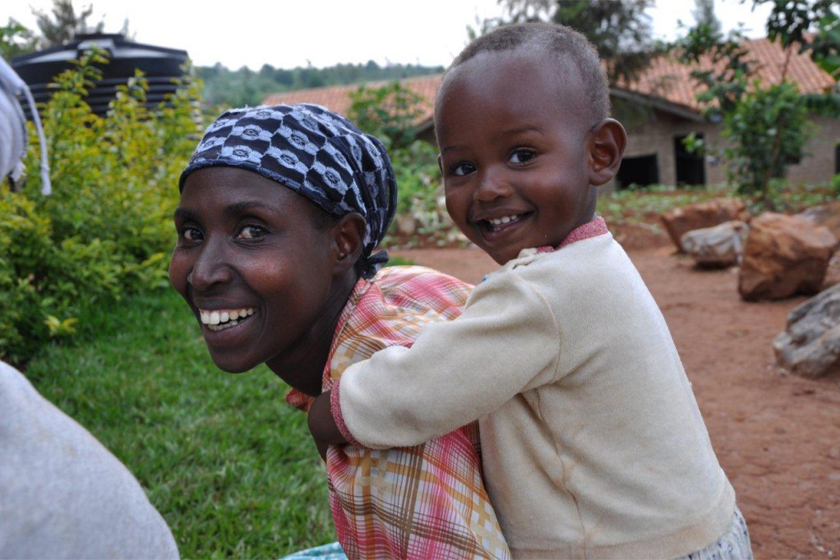 Provide help in hope in Rwanda and around the world!