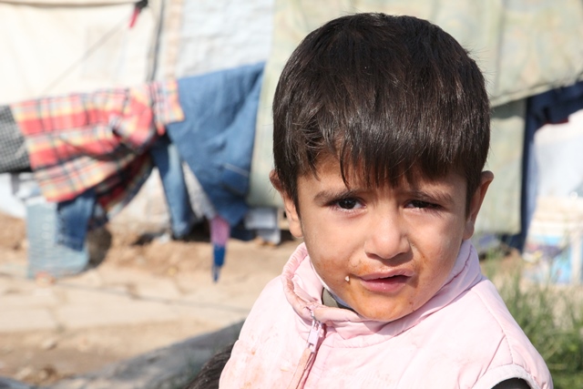 Iraqi refugee girl