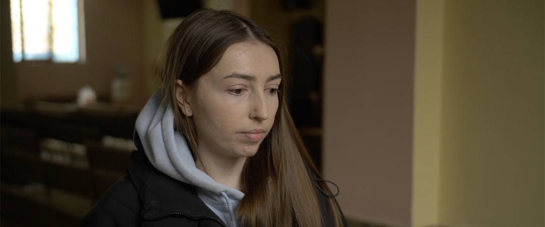 [VIDEO] After fleeing Kyiv, Olya doesn’t know when she’ll see her parents again