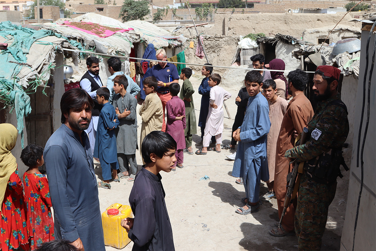 Afghans in Displacement Camps are at Risk of Starving to Death