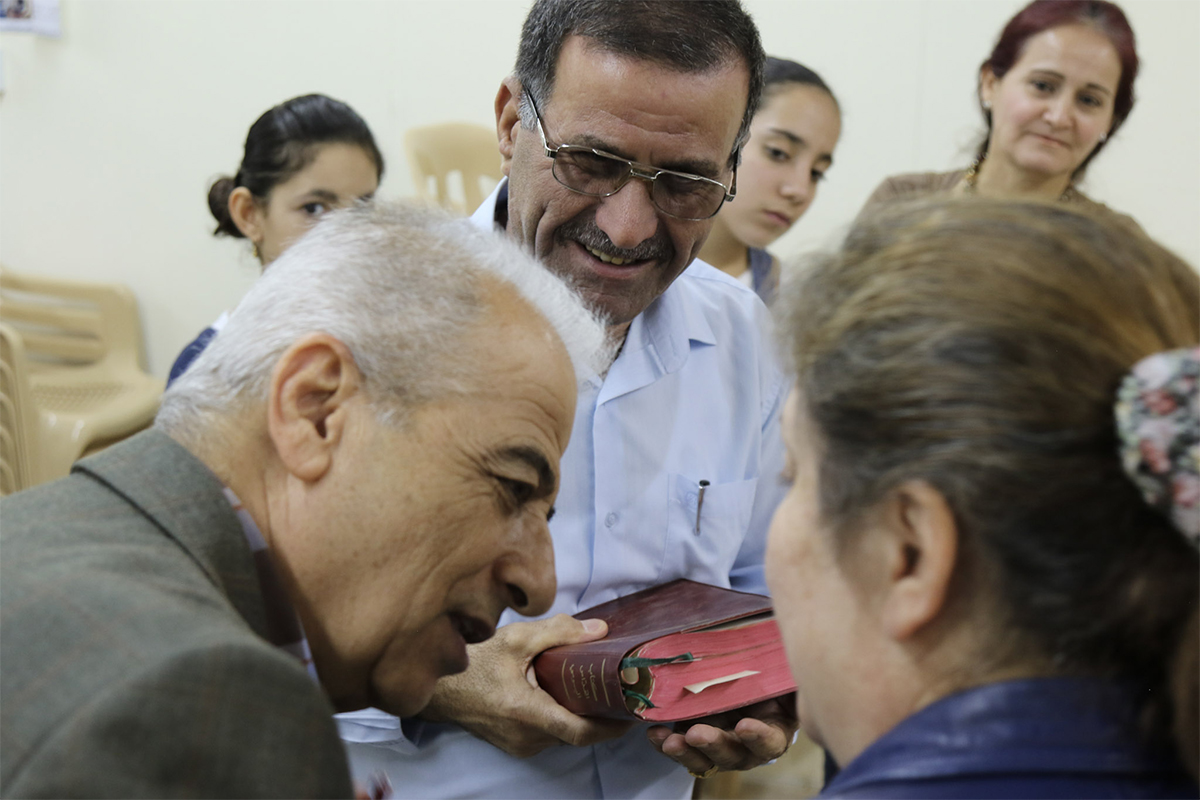 Help persecuted Christians and others in need this International Day of Prayer!