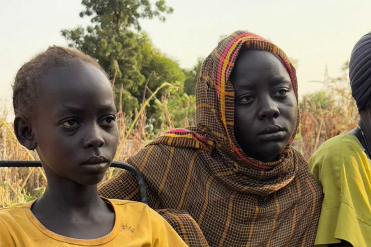 Give now to provide essentials to refugees and displaced people worldwide!